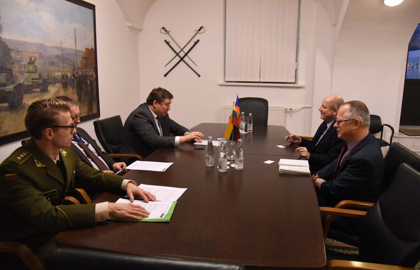 Minister of National Defence thanked the Czech Republic for strengthening security in the Baltic region