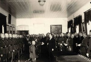  Lietuvos karo akademijai minint 100-ąsias įkūrimo metines vadovavimą perima naujasis viršininkas
