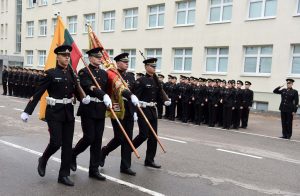  Lietuvos karo akademijai minint 100-ąsias įkūrimo metines vadovavimą perima naujasis viršininkas