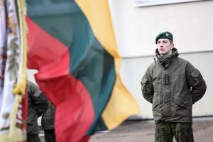  Karo akademijoje prisiekė Jaunesniųjų karininkų vadų mokymų klausytojai