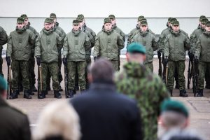  Karo akademijoje prisiekė Jaunesniųjų karininkų vadų mokymų klausytojai