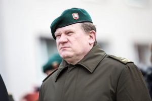  Karo akademijoje prisiekė Jaunesniųjų karininkų vadų mokymų klausytojai