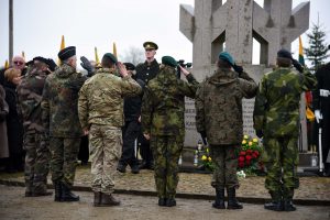  Krašto apsaugos viceministras V. Umbrasas „1949 m. Deklaracijoje išdėstyti pamatiniai demokratijos, teisingumo, laisvės ir lygiateisiškumo principai“