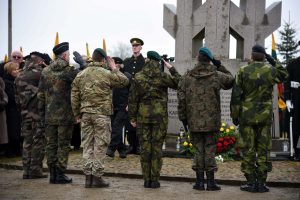  Krašto apsaugos viceministras V. Umbrasas „1949 m. Deklaracijoje išdėstyti pamatiniai demokratijos, teisingumo, laisvės ir lygiateisiškumo principai“