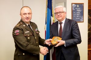  Krašto apsaugos viceministras V. Umbrasas dalyvavo Baltijos gynybos koledžo 20-mečio minėjime