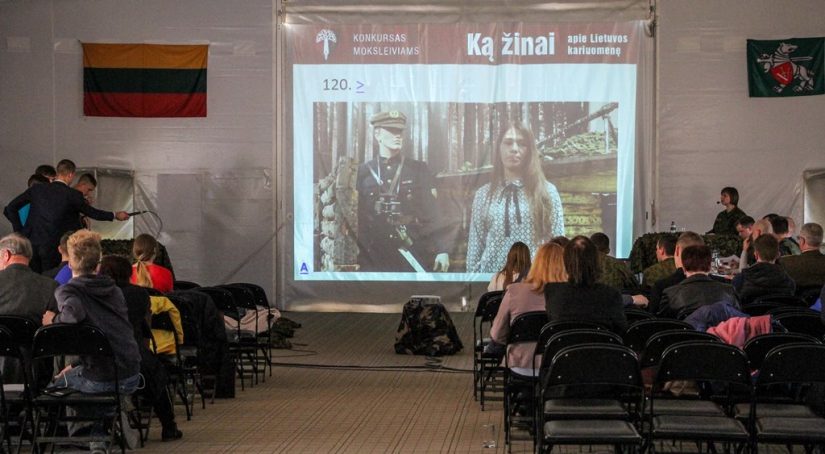 Konkurso „Ką žinai apie Lietuvos kariuomenę“ nugalėtojai – abiturientai iš Kauno, Palangos ir Kaišiadorių