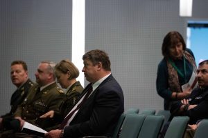  Ministras R. Karoblis pasveikino XII tarptautinės karo medicinos konferencijos dalyvius