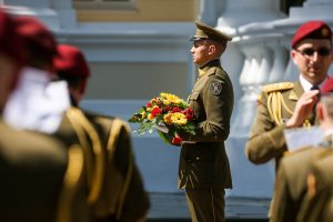  Minint Partizanų pagerbimo, kariuomenės ir visuomenės vienybės dieną – pagerbtas gen. Jono Žemaičio-Vytauto atminimas