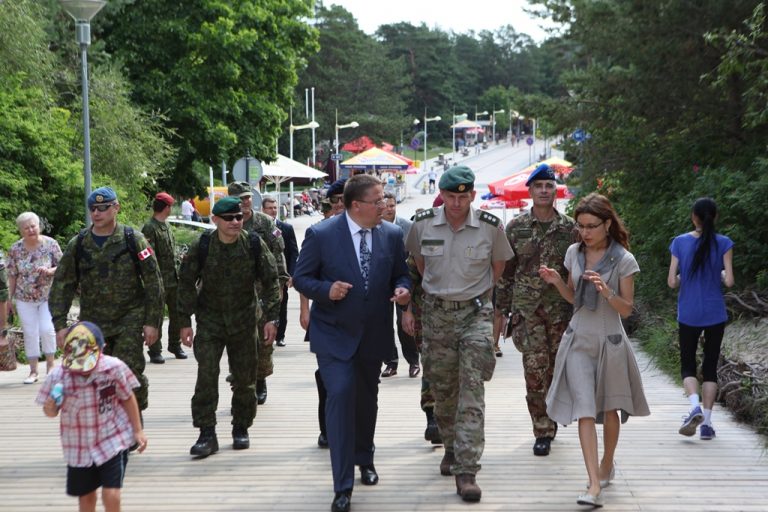  Projektas „NATO diena regione“ prasideda Varėnoje