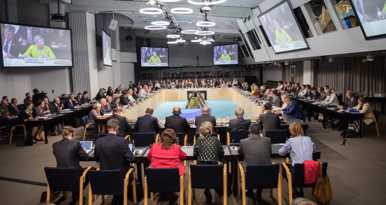  Susitikime Helsinkyje ES gynybos ministrai diskutavo apie dirbtinio intelekto ir naujų technologijų panaudojimo galimybes gynyboje