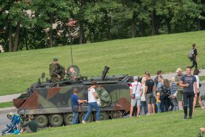  Sekmadienį Vilniuje vyko koncertai ir griaudėjo senoviniai pabūklai – paminėtos pergalės Oršos mūšyje metines