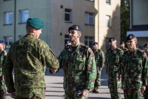  Išlydėti Portugalijos rotacinių pajėgų kariai, jiems įteikti medaliai už pasižymėjimą