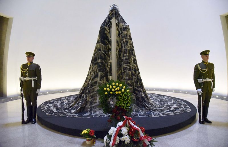 Tuskulėnų rimties parko memorialiniame komplekse pagerbtas Tuskulėnų aukų atminimas