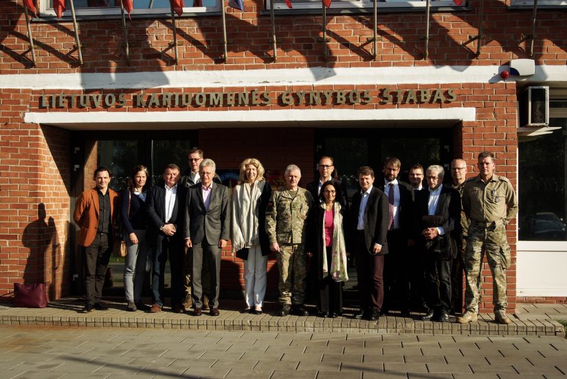 Lietuvoje - NATO ambasadorių vizitas Lietuvoje
