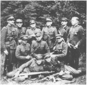  Vieno žymiausių Lietuvos kariuomenės vadų – brg. gen. Adolfo Ramanausko-Vanago laidojimo metinių minėjimas