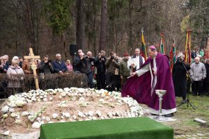  Amžinojo poilsio išlydėtas paskutinis okupacinei sovietų valdžiai aktyviai besipriešinęs Lietuvos partizanas dim. vyr. ltn. Antanas Kraujelis-Siaubūnas