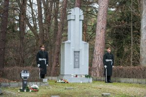  Vėlinių ceremonija, pagerbiant žuvusius Lietuvos gynėjus, nusipelniusius Lietuvai žmones