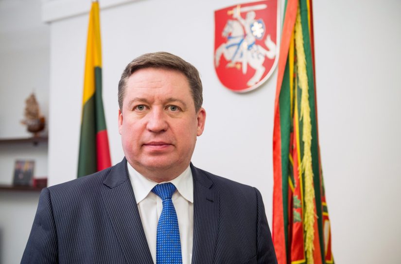 Krašto apsaugos ministras R. Karoblis vyksta į vizitą JAV