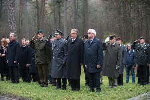  Vilniuje paminėta Vokietijos tautinio gedulo diena, pagerbtos Pirmojo ir Antrojo pasaulinių karų aukos
