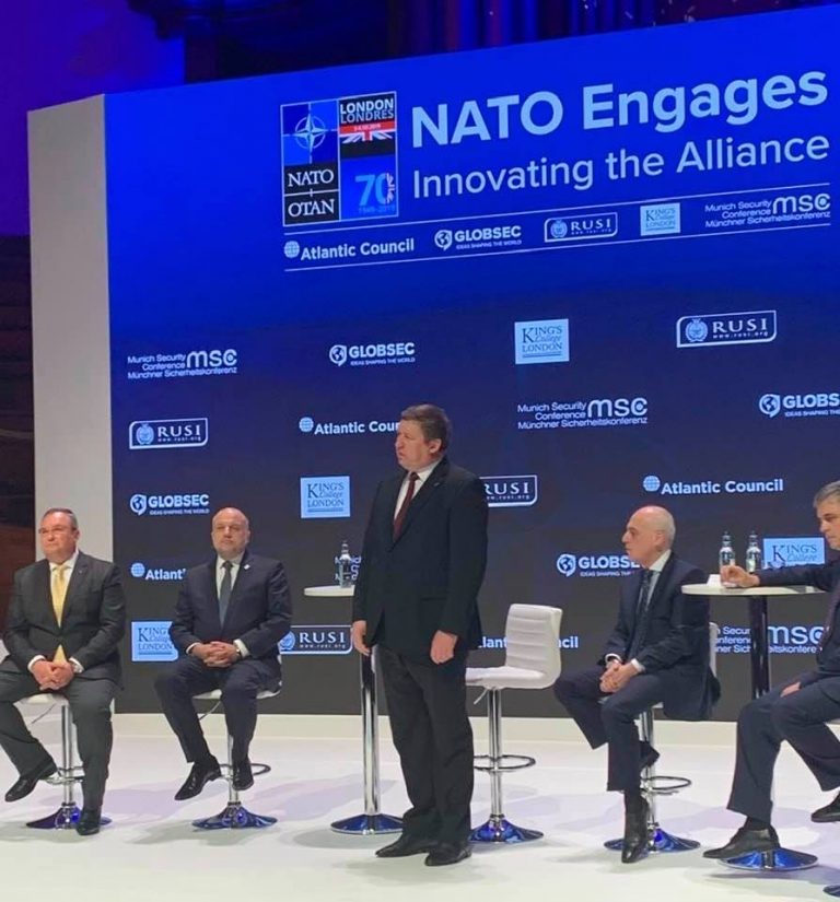  Krašto apsaugos ministras dalyvauja NATO Lyderių susitikime