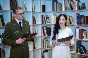  „Jūriniai mazgai“ įteikti geriausiai ryšius su visuomene mezgusiems kariams ir civiliams