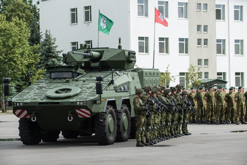 Patvirtinta Lietuvos kariuomenės principinės kariuomenės struktūra ir ribiniai skaičiai