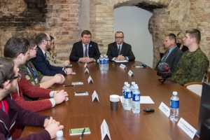  Sudaryti šauktinių sąrašai: tarp naujovių - sumažintas šaukimo amžius bei studentų įtraukimas į sąrašus