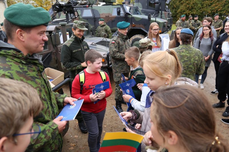 NATO sąjungininkai kviečia į susitikimą Šakiuose
