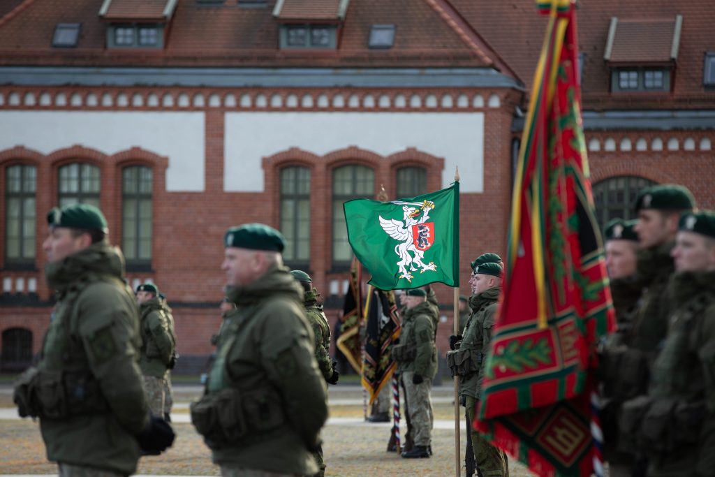 Krašto apsaugos ministras R. Karoblis: „Linkiu visiems „Žemaitijos“ brigados kariams pateisinti vardą, gautą pagerbiant kovinę žemaičių dvasią ir ryžtą“