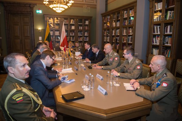  Krašto apsaugos ministras R. Karoblis: „Įžengiame į naują bendradarbiavimo etapą su mūsų strategine partnere Lenkija“
