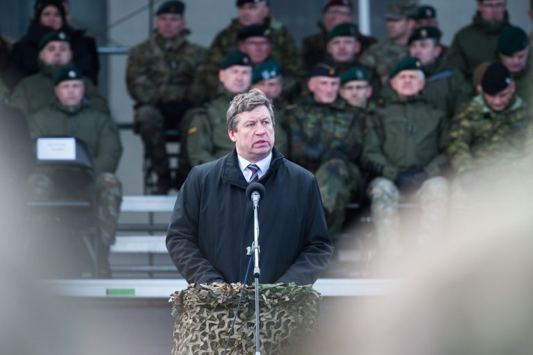  Krašto apsaugos ministras R. Karoblis: „Efektyvus atgrasymas bei gynyba prie Rytinių NATO sienų – mūsų visų bendras įsipareigojimas“