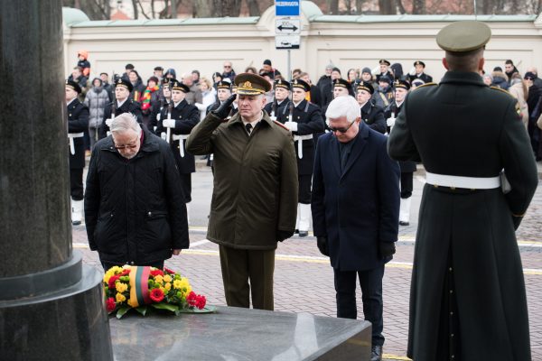  Minimos Lietuvos valstybės atkūrimo 102-osios ir Lietuvos partizanų Nepriklausomybės Deklaracijos paskelbimo 71-osios metinės