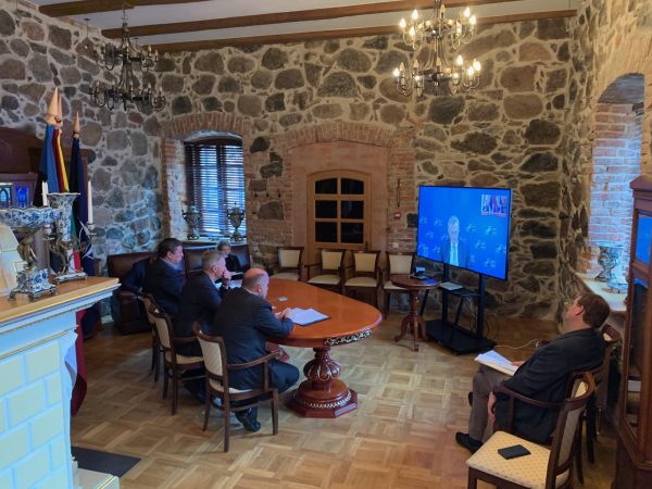  Baltijos gynybos ministrai Latvijoje aptarė svarbiausius regiono saugumo klausimus