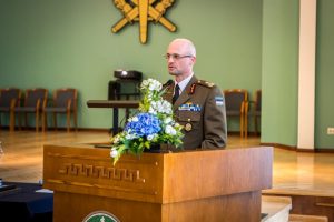  Baltijos gynybos koledžo naująjį komendantą pasveikino Lietuvos krašto apsaugos viceministras
