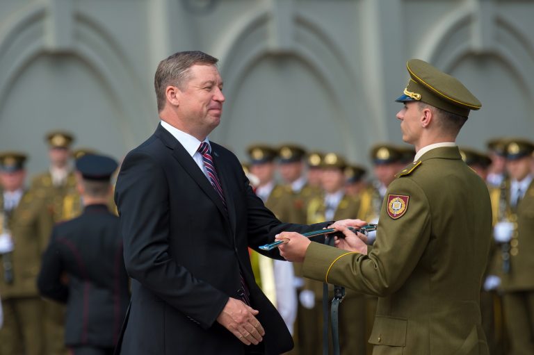  Karo akademijos absolventas ltn. Lukas Gorodeckas: „Tapęs karininku geriau suprasi ir dar labiau vertinsi, ką gavai studijų metu“