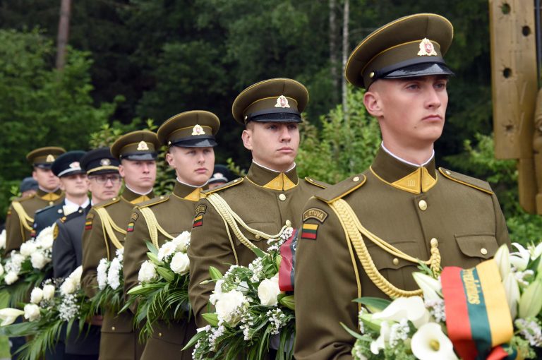  Pagerbtas prieš 29-erius metus žiauriai nužudytų Medininkų tragedijos aukų atminimas