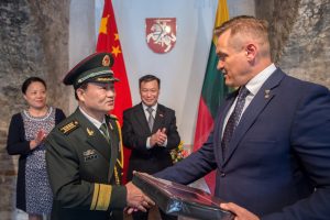  Akredituotas naujasis Kinijos gynybos atašė Lietuvai