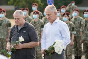  Pagerbtas žuvusio kario savanorio, LR Atkuriamojo Seimo gynėjo A. Sakalausko atminimas