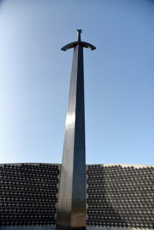  Kryžkalnyje – pagarbos ir padėkos ženklas kovotojams už Lietuvos nepriklausomybę