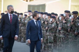  R. Karoblis aptarė regiono saugumo situaciją su Prancūzijos gynybos ministre F. Parly