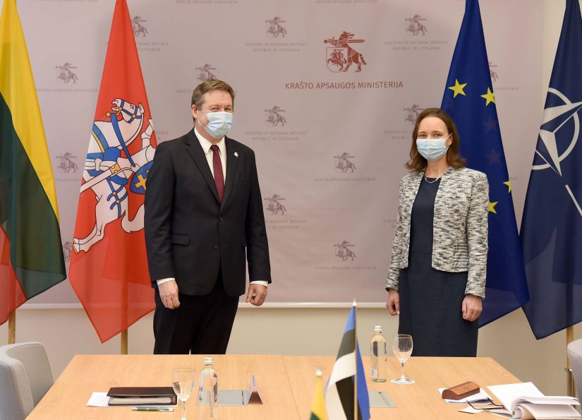 Ministras R. Karoblis susitiko su naująja Estijos ambasadore Lietuvoje K. Kaarelson