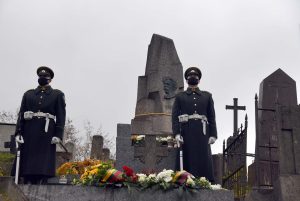  Vėlinių ceremonija, pagerbiant žuvusius Lietuvos gynėjus, nusipelniusius Lietuvai žmones