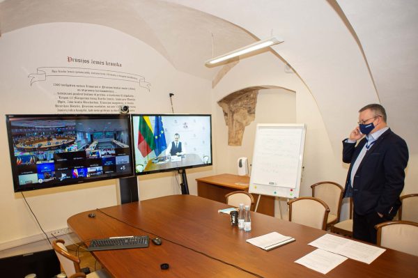  E. Misiūnas: „Europa negali mažinti bendradarbiavimo su NATO ir strateginiais sąjungininkais JAV“