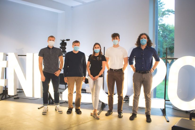 Pasaulinio konkurso „World Summit Awards“ žiuri pakerėjo Karo muziejaus ir Kauno technologijos universiteto skaitmeninis sprendimas „Skrydis per Atlantą“