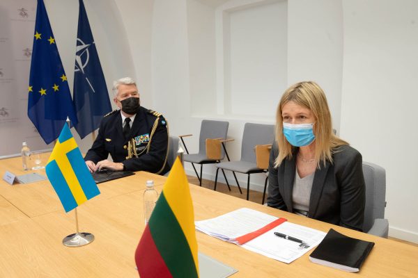  Aptartas Lietuvos ir Švedijos bendradarbiavimas saugumo ir gynybos srityse