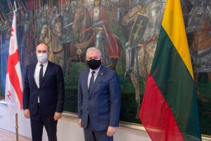  Krašto apsaugos ministras A. Anušauskas susitiko su Sakartvelo gynybos ministru