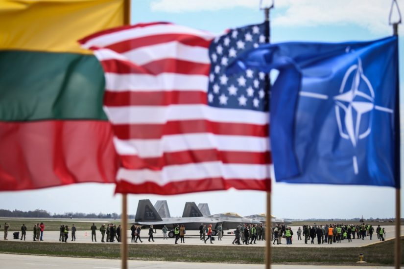 Lietuva reiškia solidarumą JAV dėl destabilizuojančių Rusijos veiksmų