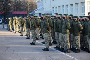 Karo akademija prisimena prieš 25-erius metus žuvusį absolventą vyr. ltn. Normundą Valterį