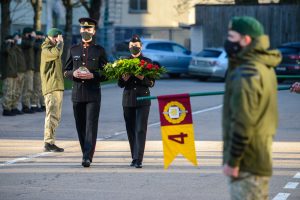  Karo akademija prisimena prieš 25-erius metus žuvusį absolventą vyr. ltn. Normundą Valterį