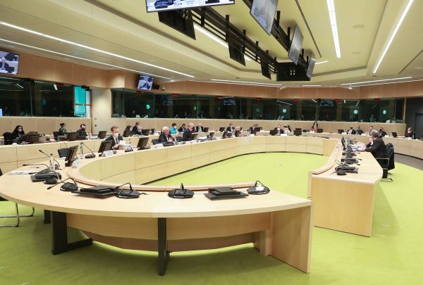  Su ES šalių gynybos ministrais susitikęs A. Anušauskas: „Bendradarbiavimas ir suderinamumas su NATO ir kitais strateginiais partneriais yra vienas svarbiausių prioritetų valdant ES krizes“